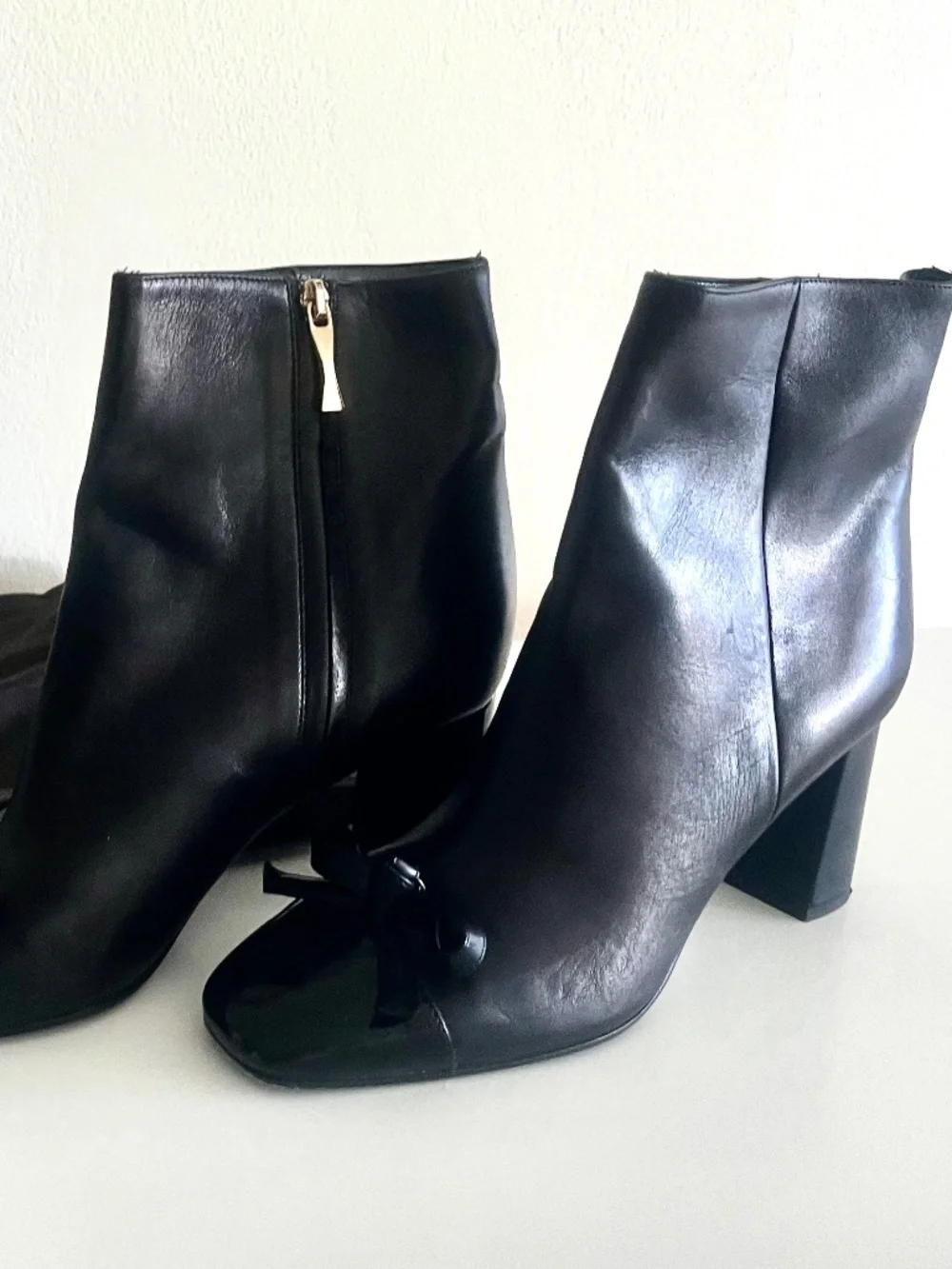Kate Spade Black calf skin heeled booties
